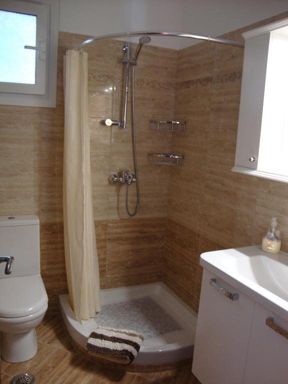 Lákones Fantasia Apartment מראה חיצוני תמונה