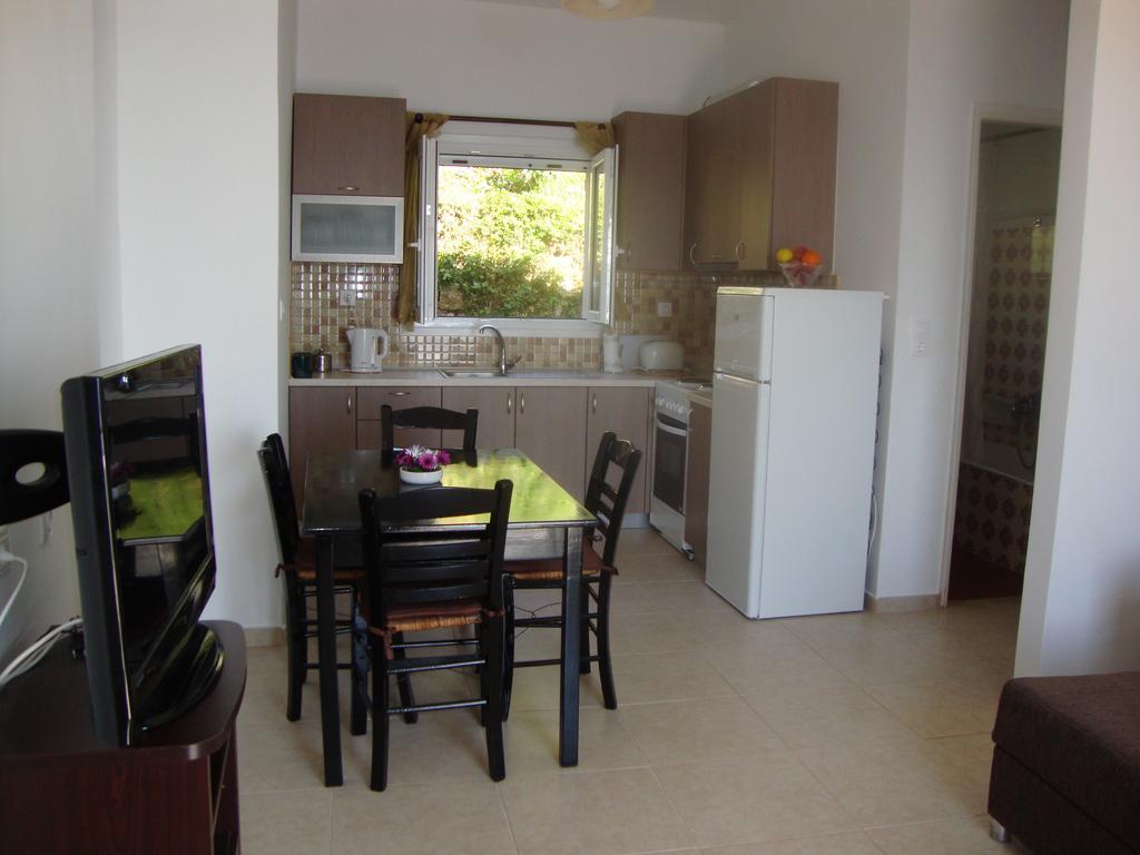Lákones Fantasia Apartment מראה חיצוני תמונה