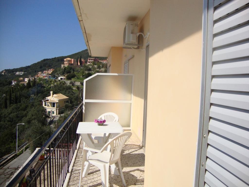 Lákones Fantasia Apartment מראה חיצוני תמונה